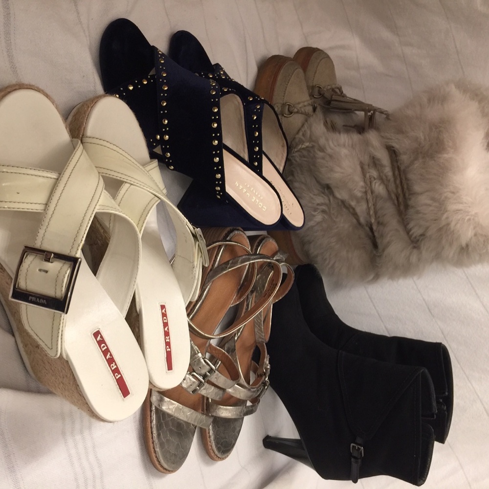 Authentic Prada patent leather wedge sandals 7.5 - Picture 11 of 12